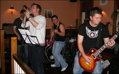 Sofa King Cool rock out at Rick's