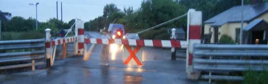 manual railroad crossing in Ireland